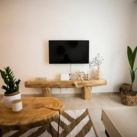 Lux Nomad Mgmt - Boem Super 2-bedroom Flat *